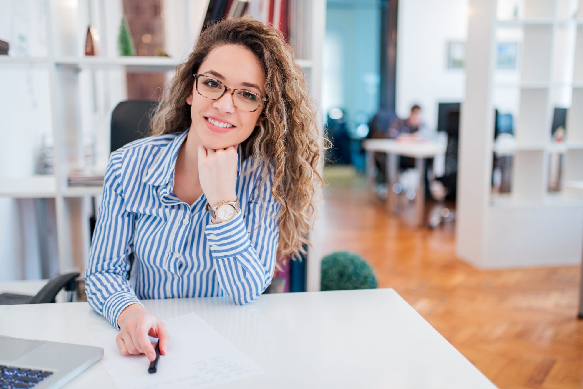 Factoring vs Bank Loans: Which One Is Best?