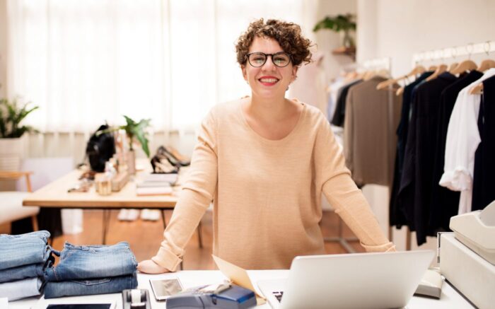 4 Tips to Take Full Advantage of Factoring of Accounts Receivable