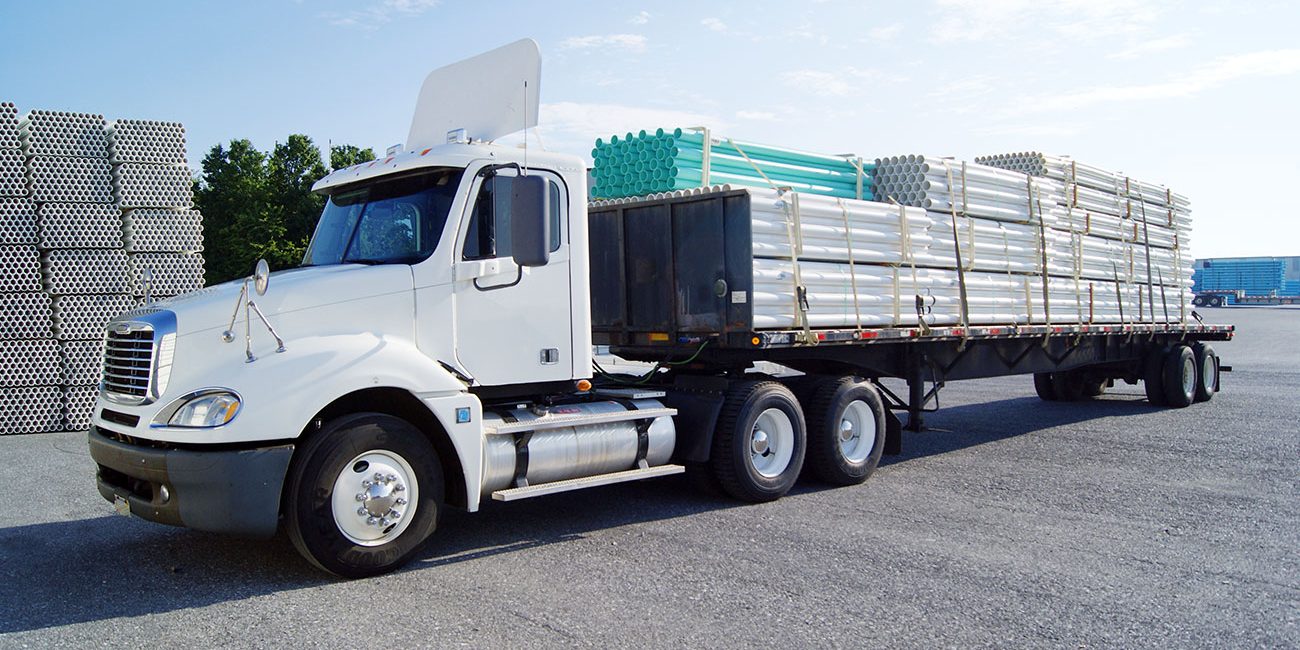 stockvault-big-rig116518(1)